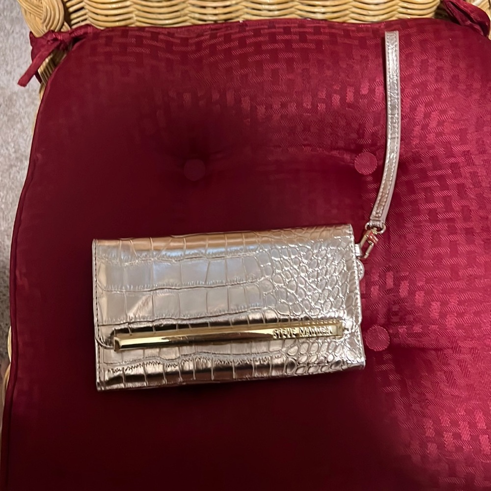 Brand New Rose Gold / Gold Steve Madden Wallet